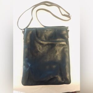 Margot Radley New York Black Split Pocket Crossbody Slim Bag